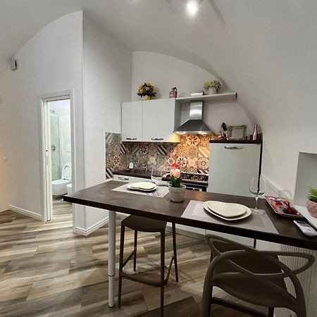 Donn'Anna Naples City Center Екстериор снимка