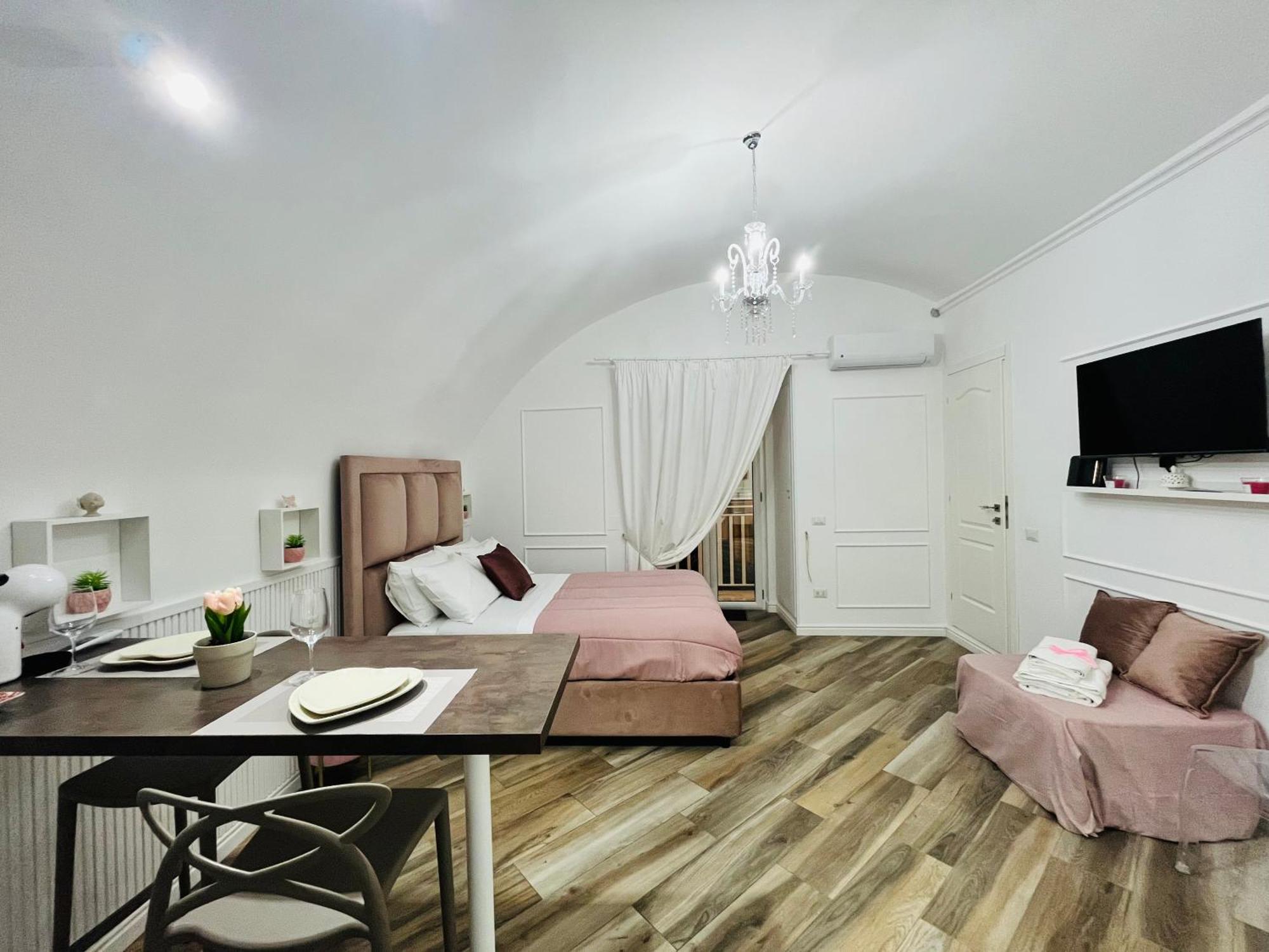 Donn'Anna Naples City Center Екстериор снимка