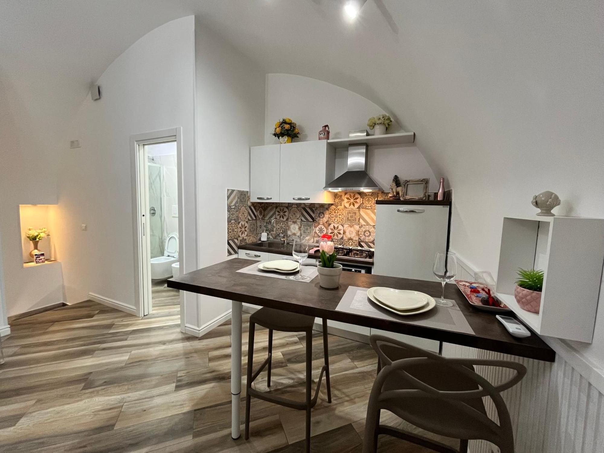 Donn'Anna Naples City Center Екстериор снимка
