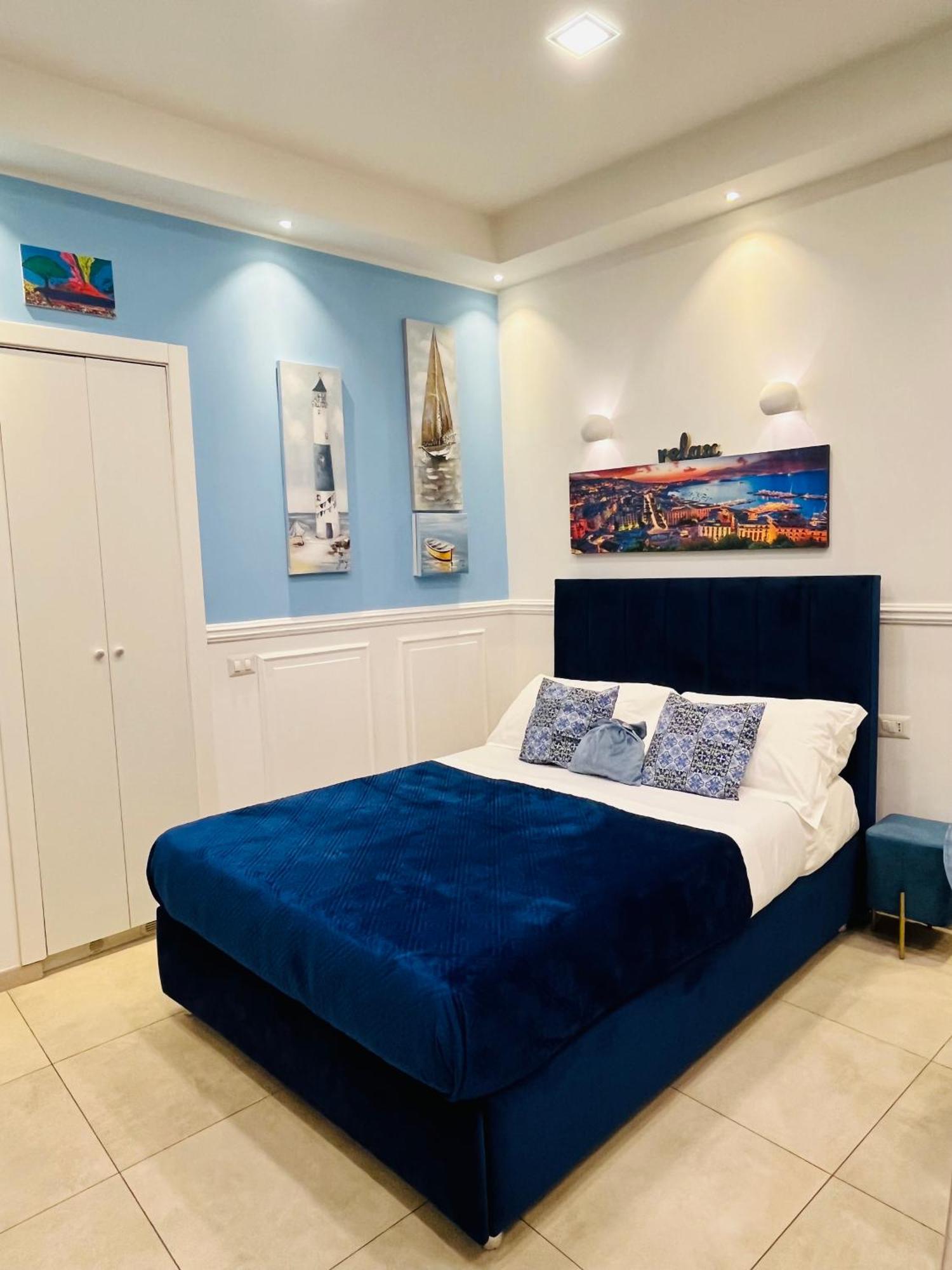 Donn'Anna Naples City Center Екстериор снимка